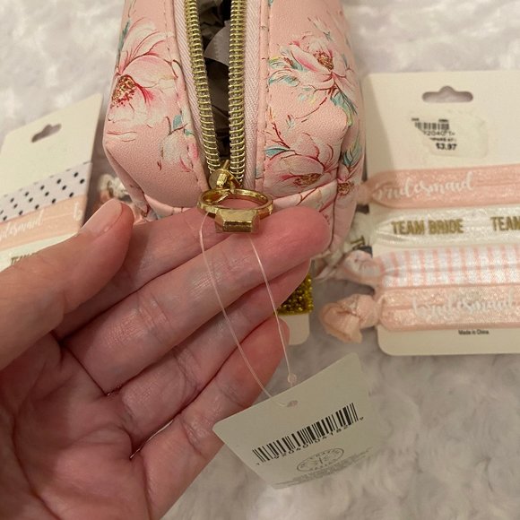 Bride/Bridesmaid Pink Floral Mini Cosmetic Bag & Hair Ties - Picture 6 of 6